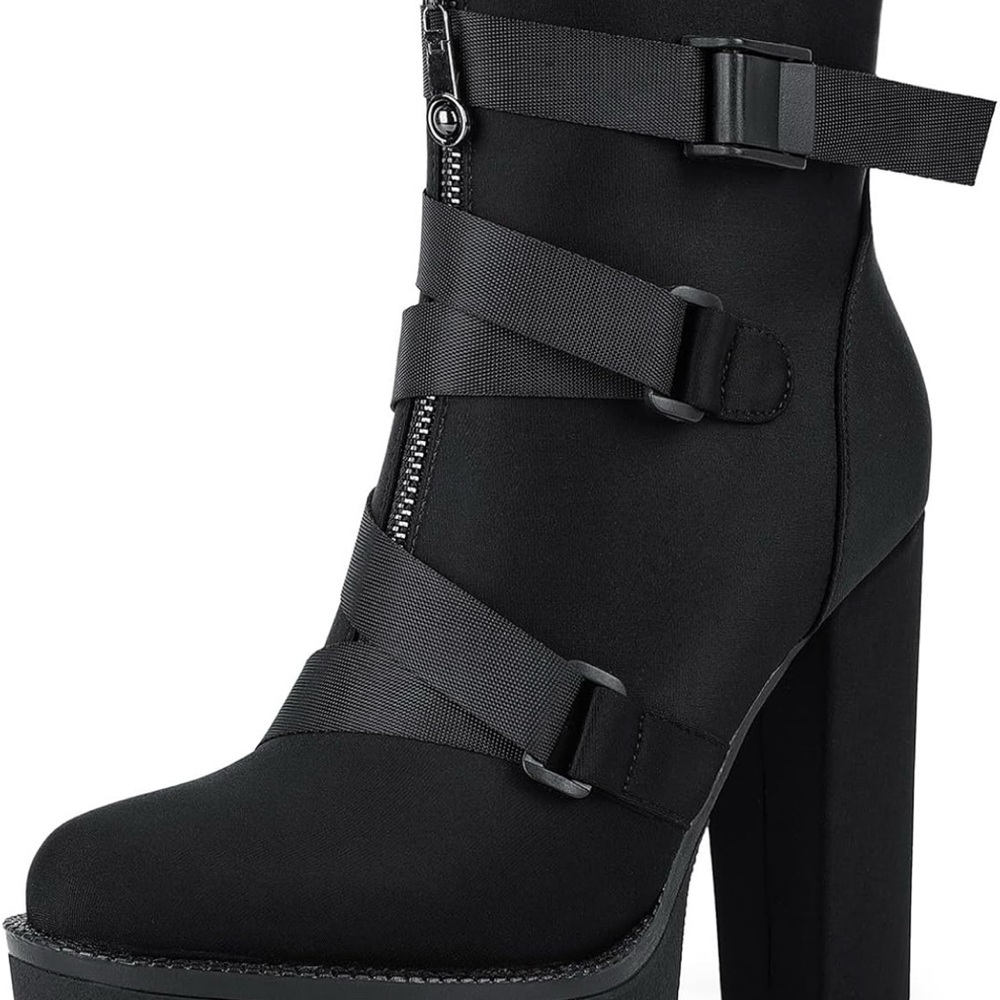 Black Chunky Heeled Boots with Adjustable Straps